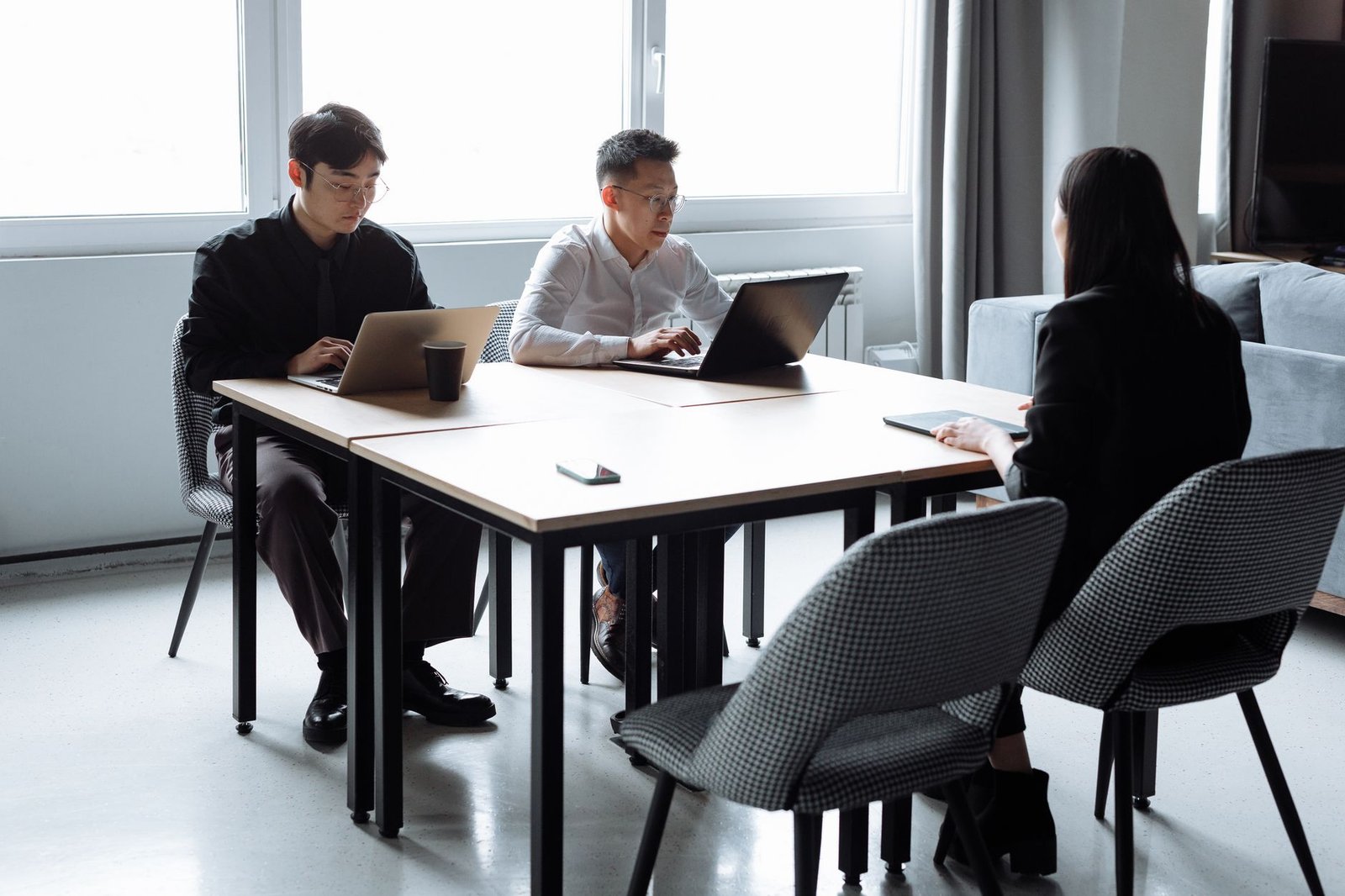 remote work team - Photo: Thirdman / Pexels